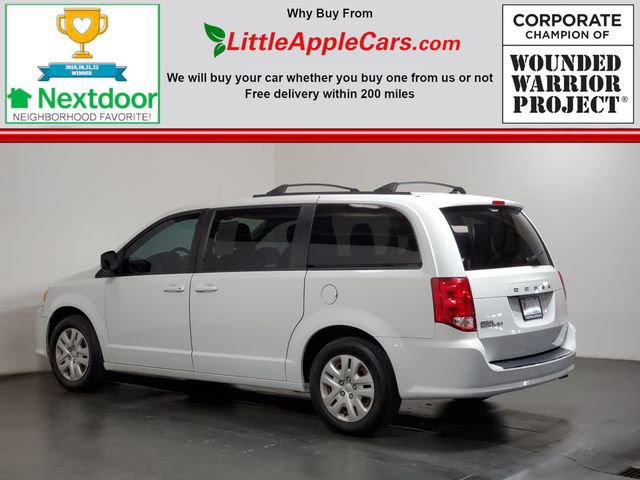 Used 2018 Dodge Grand Caravan SE w/ UConnect Hands-Free Group image 24