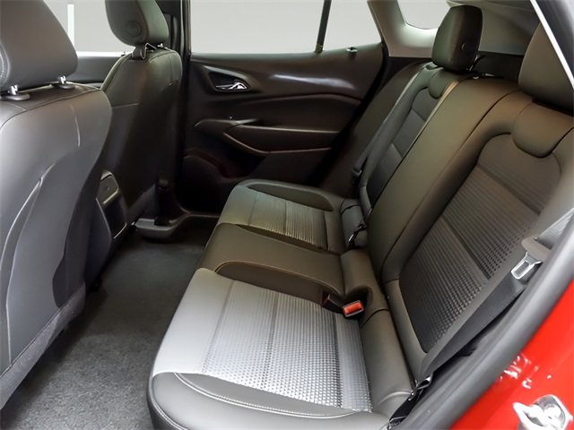 Used 2026 Chevrolet Trax LT w/ Driver Confidence Package image 10