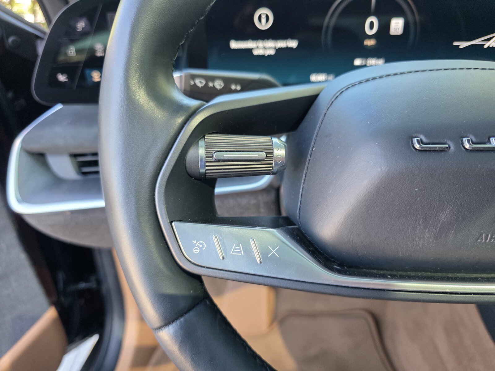 Used 2022 Lucid Air Grand Touring image 19
