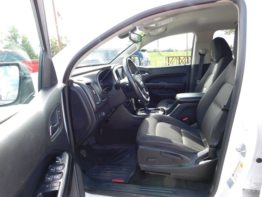 Used 2015 GMC Canyon SLE w/ SLE Convenience Package image 16