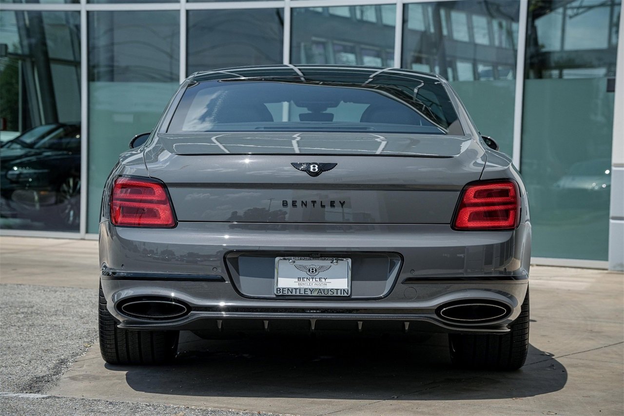 New 2025 Bentley Flying Spur Plug-In Hybrid image 14