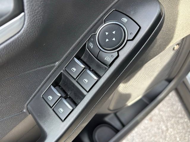 New 2025 Ford Escape SE w/ PHEV Premium Package FWD image 11