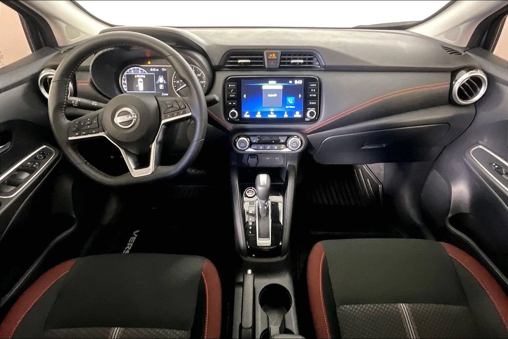 Used 2025 Nissan Versa SR w/ Trunk Package FWD image 18