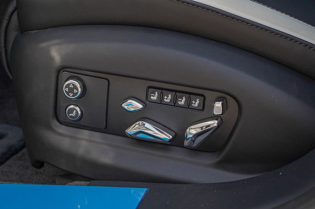 New 2026 Bentley Flying Spur Plug-In Hybrid AWD/4WD image 34
