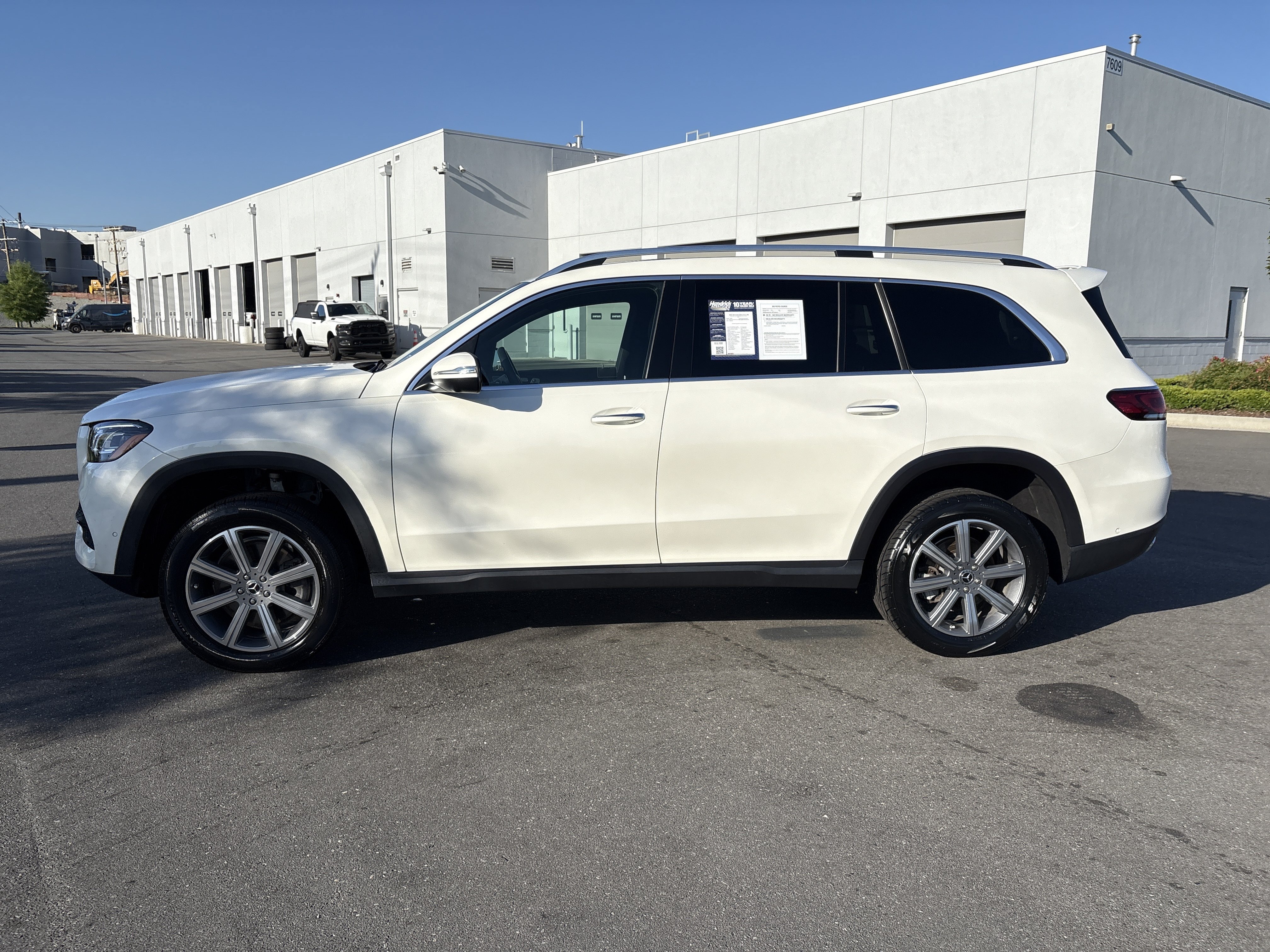 Used 2022 Mercedes-Benz GLS 450 4MATIC image 6