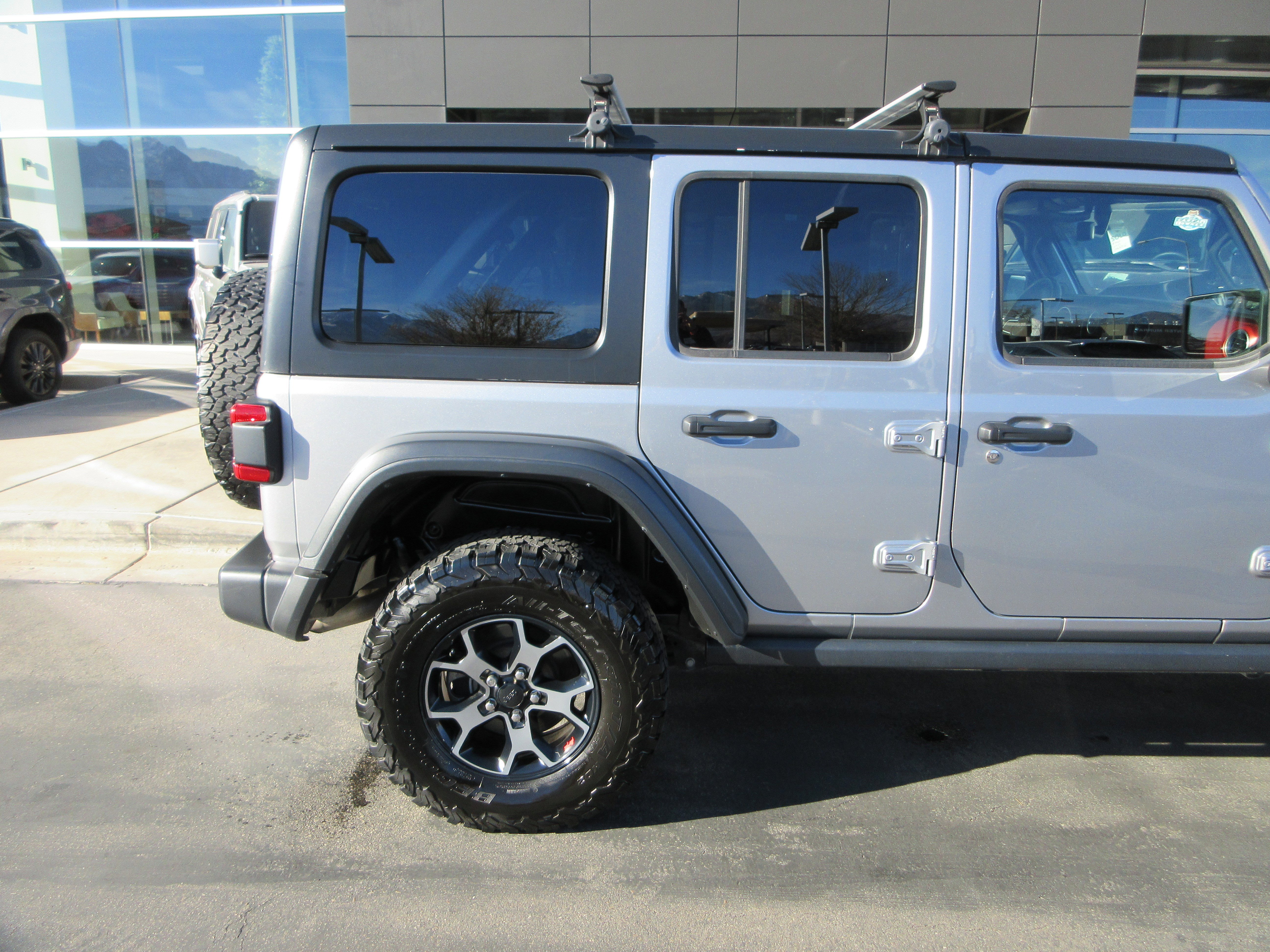 Used 2018 Jeep Wrangler Unlimited Rubicon image 13