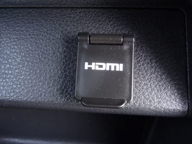 Certified 2023 Toyota Sienna Platinum AWD/4WD image 23