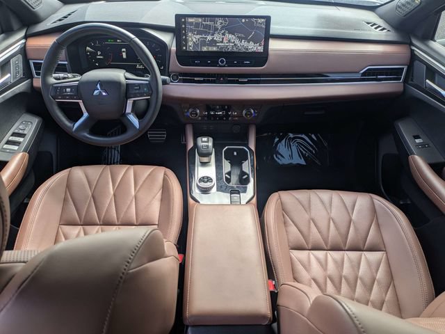Used 2025 Mitsubishi Outlander SEL FWD image 14