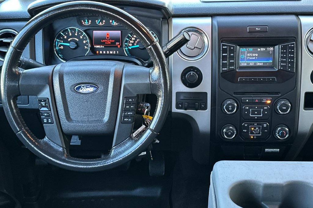 Used 2013 Ford F150 XLT w/ Luxury Equipment Group AWD/4WD image 16