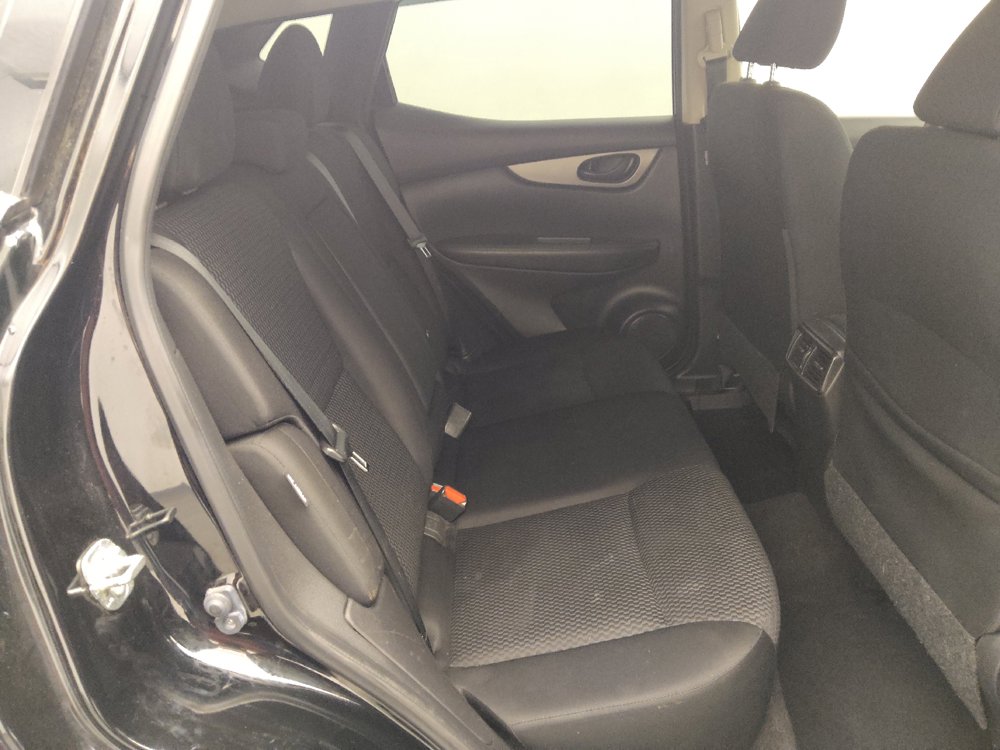 Used 2021 Nissan Rogue Sport S FWD image 19