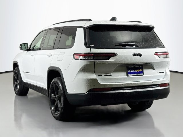 Used 2023 Jeep Grand Cherokee L Limited w/ Black Appearance Package AWD/4WD image 5