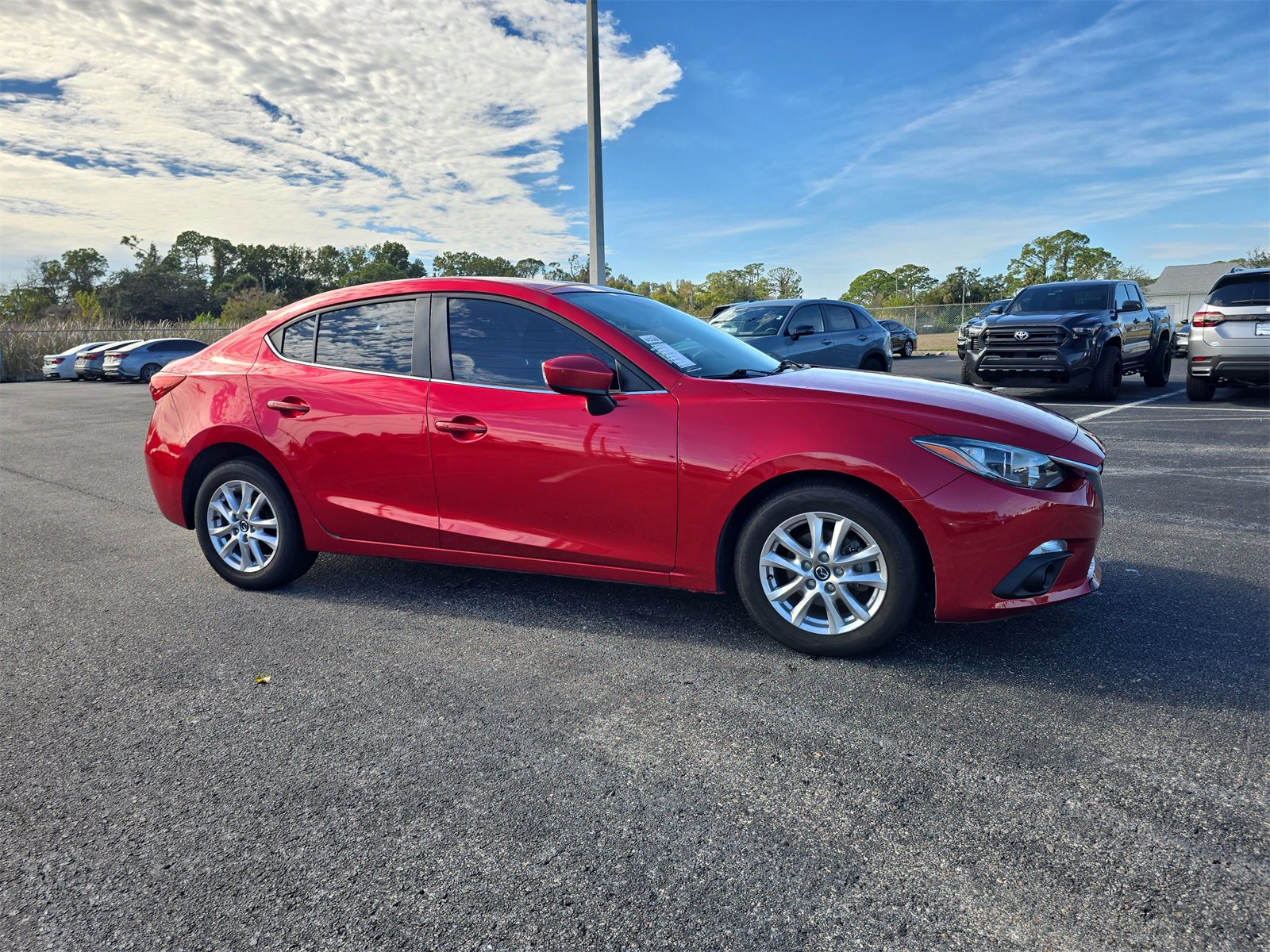 Used 2016 MAZDA MAZDA3 i Touring w/ Popular Equipment Package image 2