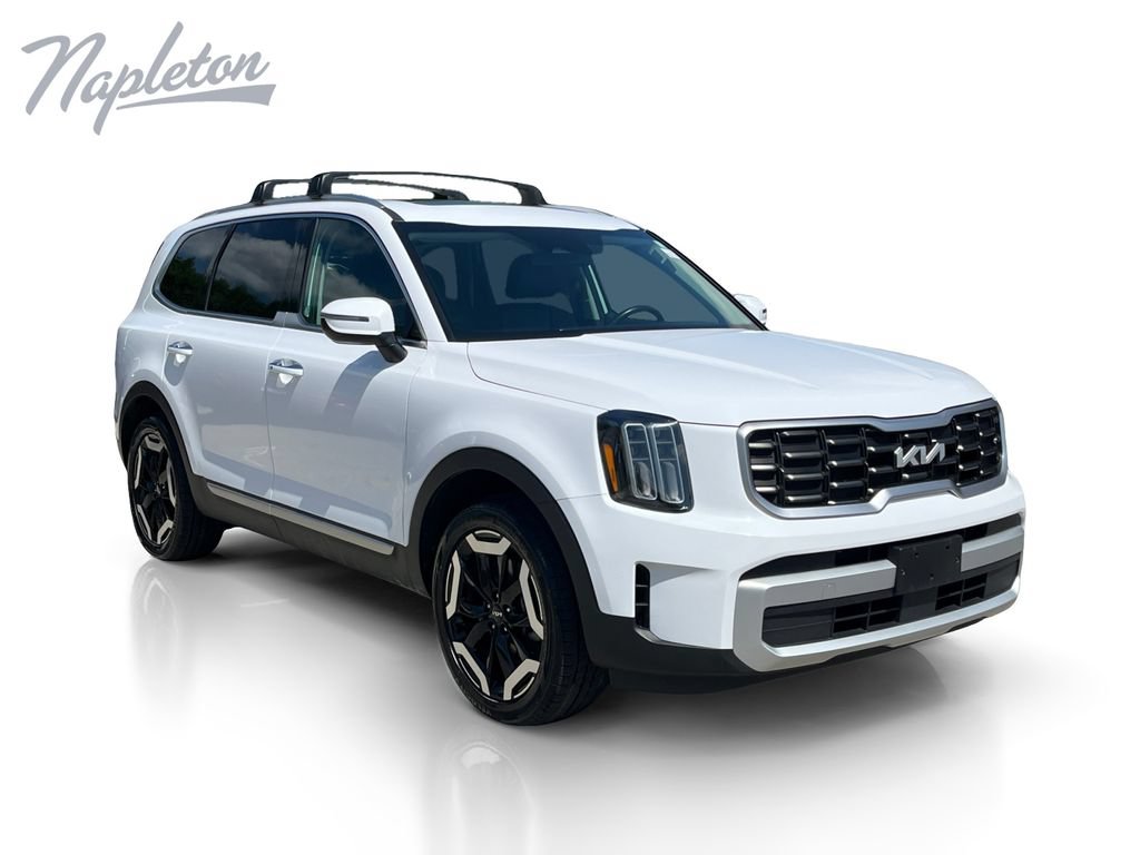 Used 2025 Kia Telluride S AWD/4WD image 8