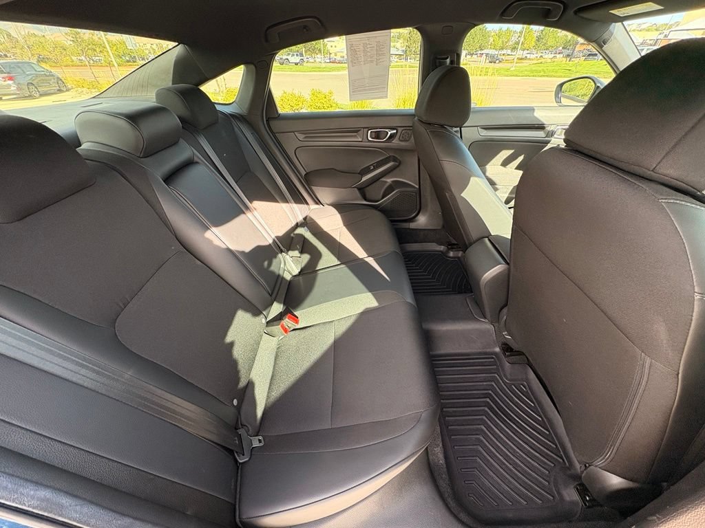 Used 2025 Honda Civic Sport image 32
