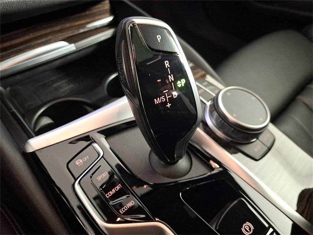 Certified 2023 BMW 530i xDrive image 17