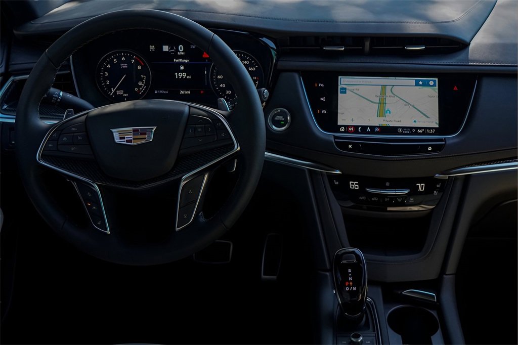 New 2026 Cadillac XT5 Sportv w/ LPO, Floor Liner Package image 26