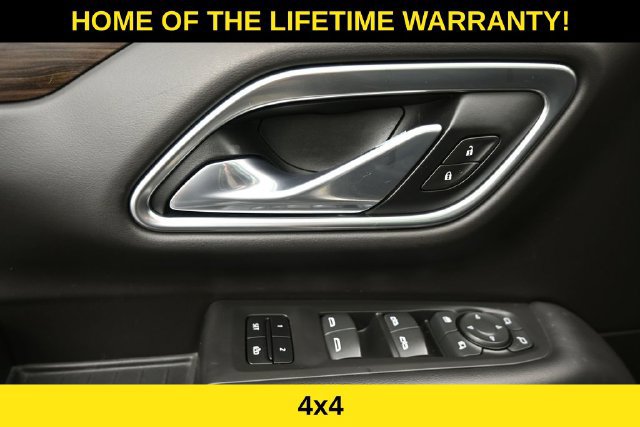 Used 2021 Chevrolet Tahoe LT w/ Luxury Package AWD/4WD image 13