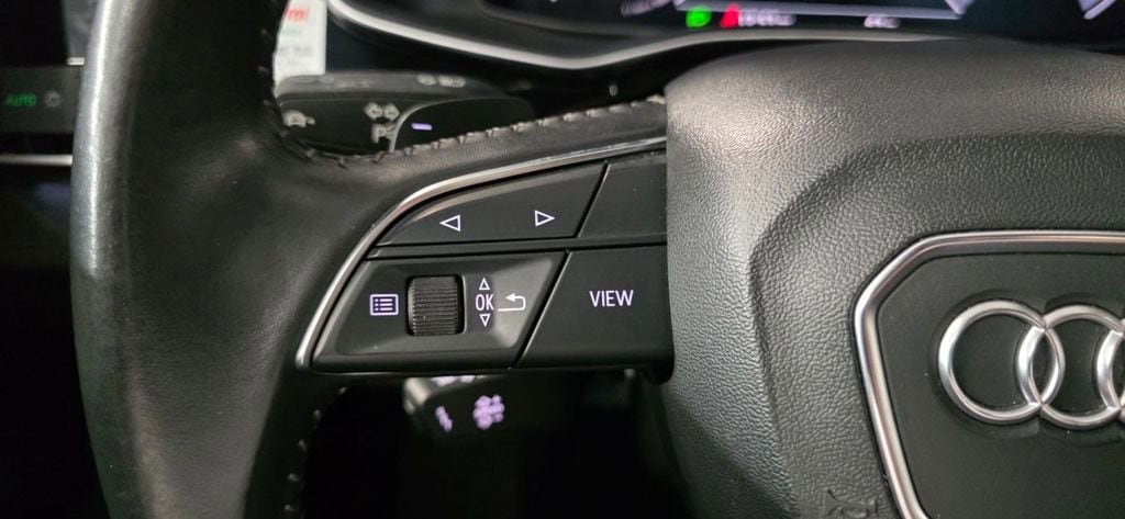 Used 2020 Audi Q8 Premium w/ Black Optic Package AWD/4WD image 19