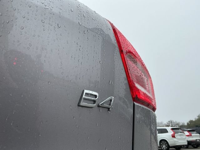 New 2026 Volvo XC40 B4 Core FWD image 11
