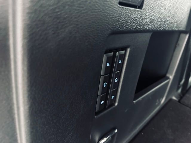 Used 2024 Ford Expedition Limited image 19