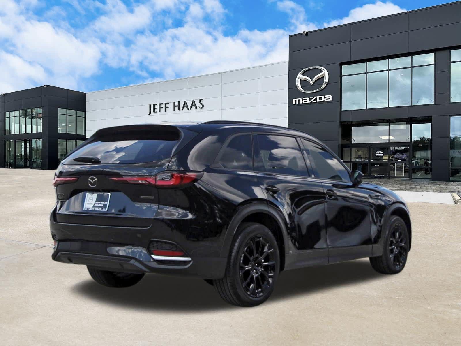 Certified 2026 MAZDA CX-70 3.3 Turbo w/ Premium Plus Pkg AWD/4WD image 3