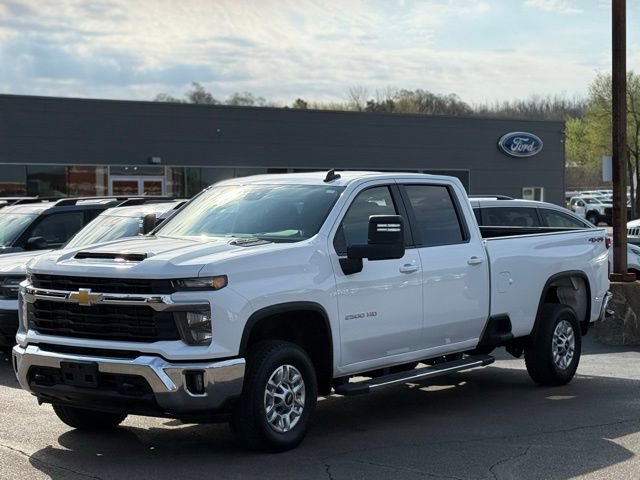 Used 2025 Chevrolet Silverado 2500 LT w/ Convenience Package AWD/4WD image 31