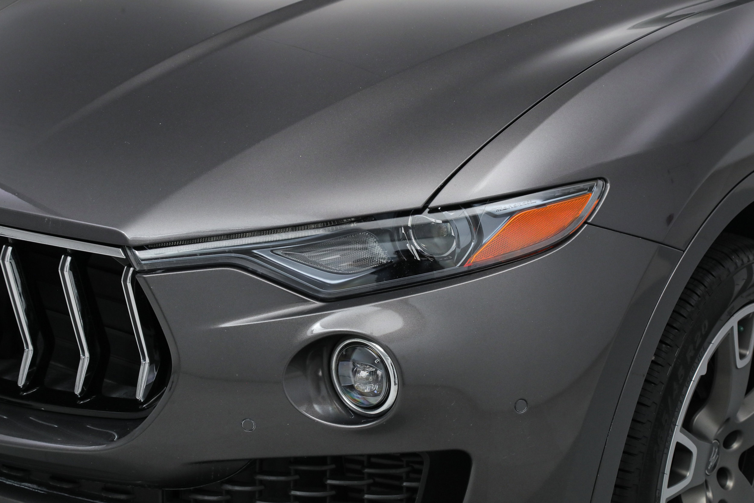 Certified 2023 Maserati Levante GT AWD/4WD image 9