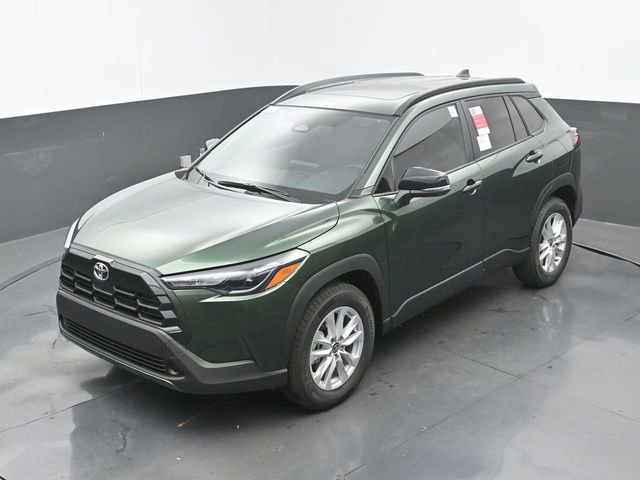 New 2026 Toyota Corolla Cross LE w/ Moonroof Package FWD image 29
