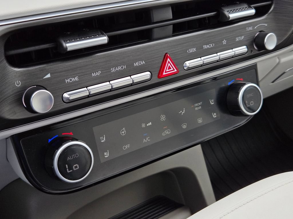Used 2026 Hyundai Palisade Limited FWD image 19