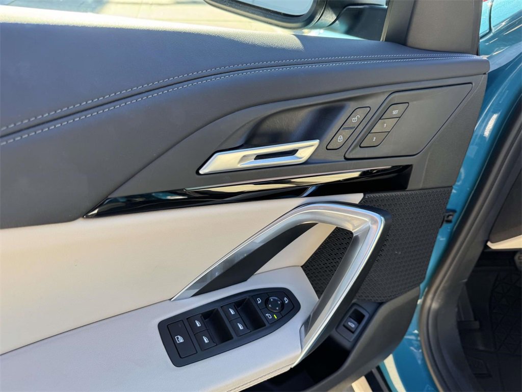 Certified 2025 BMW X1 xDrive28i w/ Convenience Package image 11