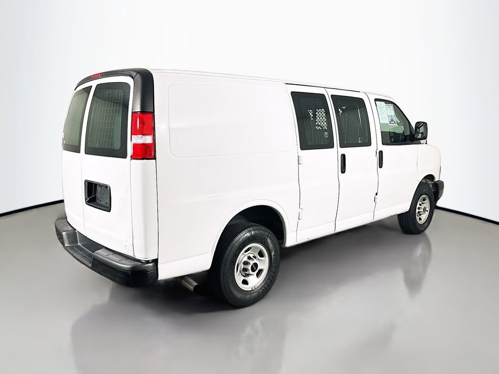 Used 2023 GMC Savana 2500 w/ Driver Convenience Package RWD image 7