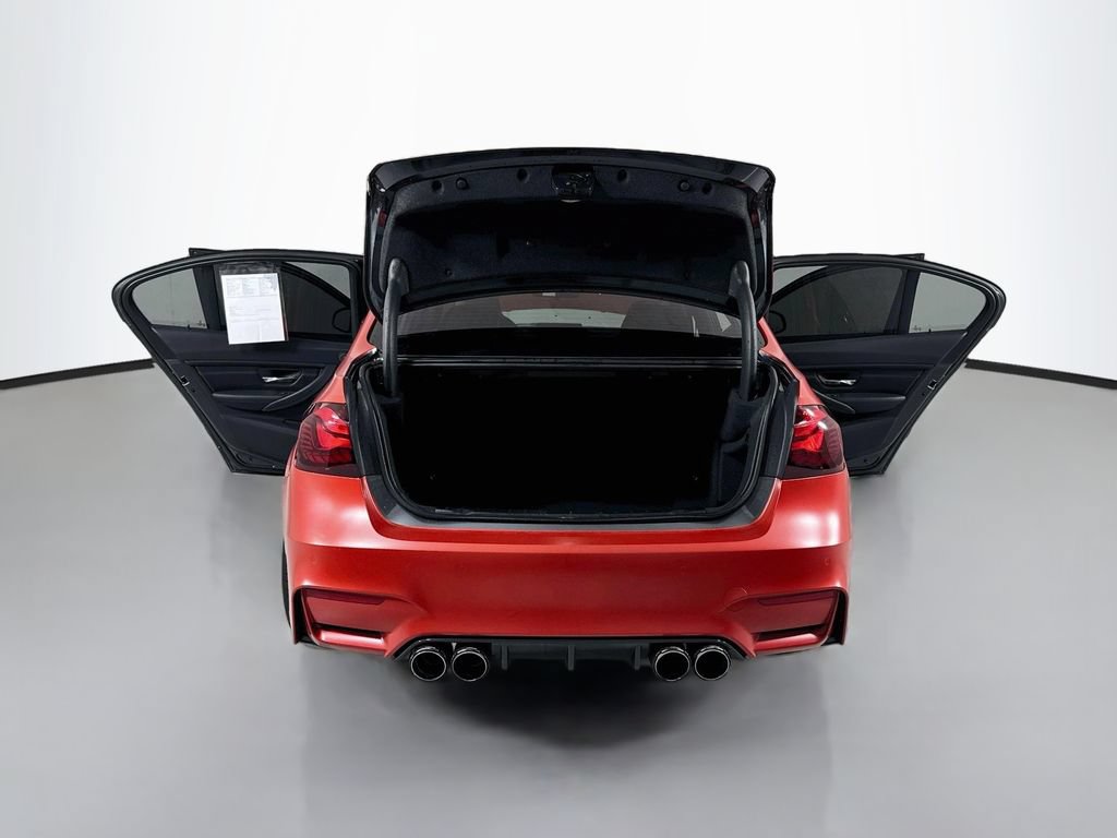 Used 2018 BMW M3 RWD image 33