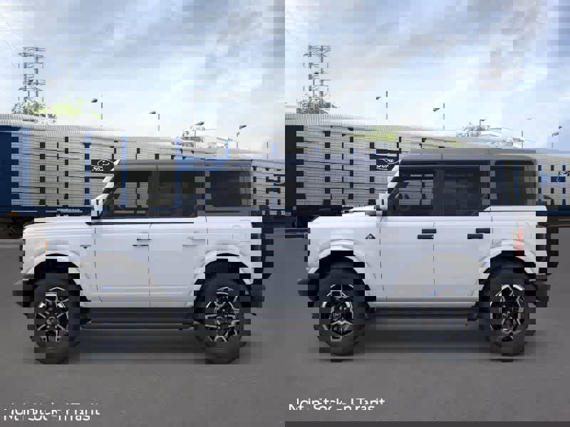 New 2026 Ford Bronco Outer Banks image 3