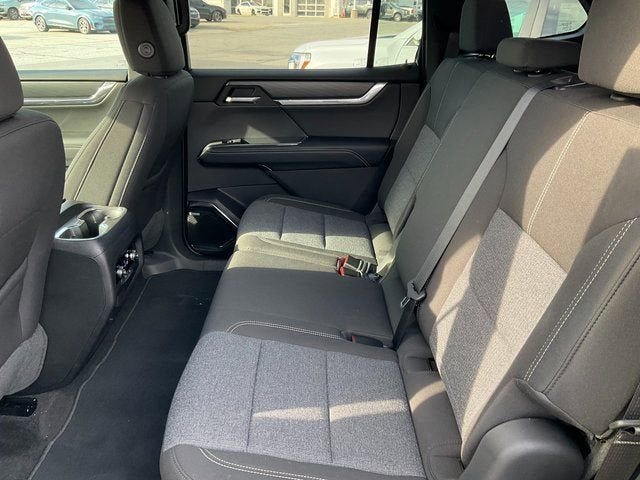 New 2025 GMC Acadia Elevation w/ Black Edition FWD image 13