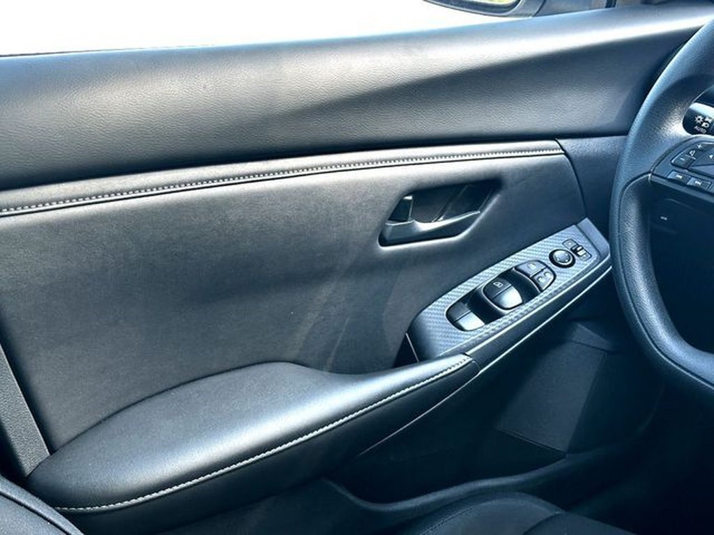 Used 2025 Nissan Sentra S FWD image 26