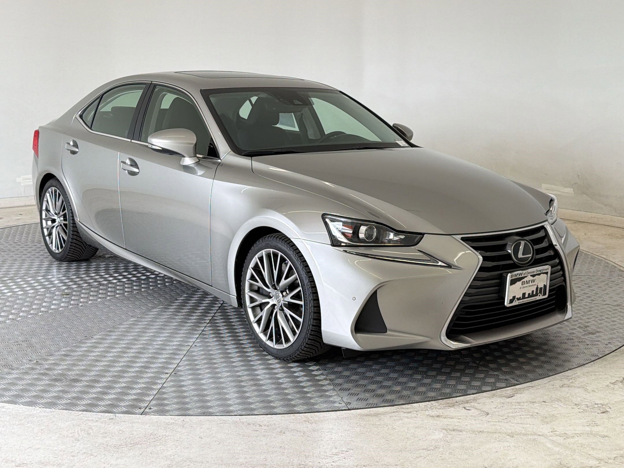 Used 2018 Lexus IS 300 AWD w/ Comfort Package image 7