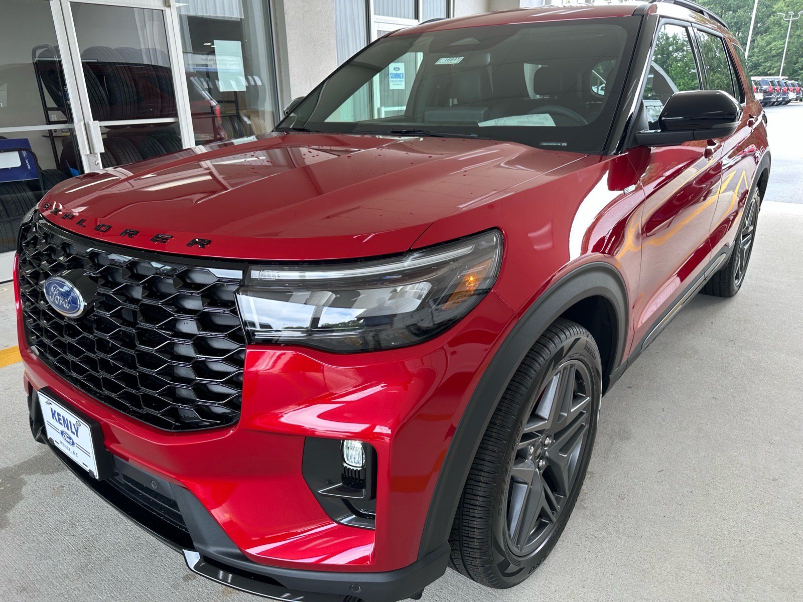 New 2026 Ford Explorer ST-Line w/ ST-Line Street Pack RWD image 3