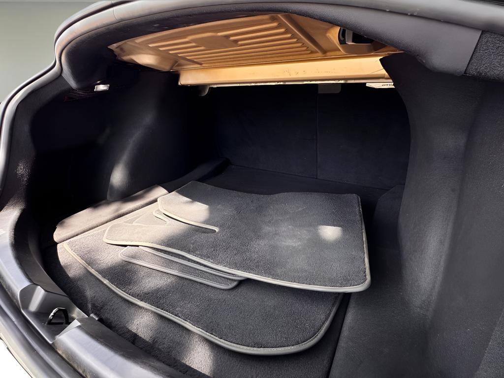 Used 2020 Tesla Model 3 Performance image 23