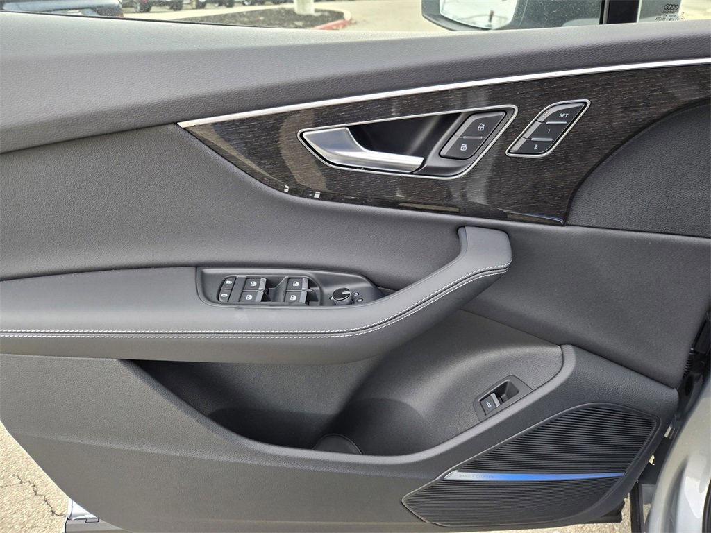 New 2026 Audi Q7 2.0T Premium Plus image 17