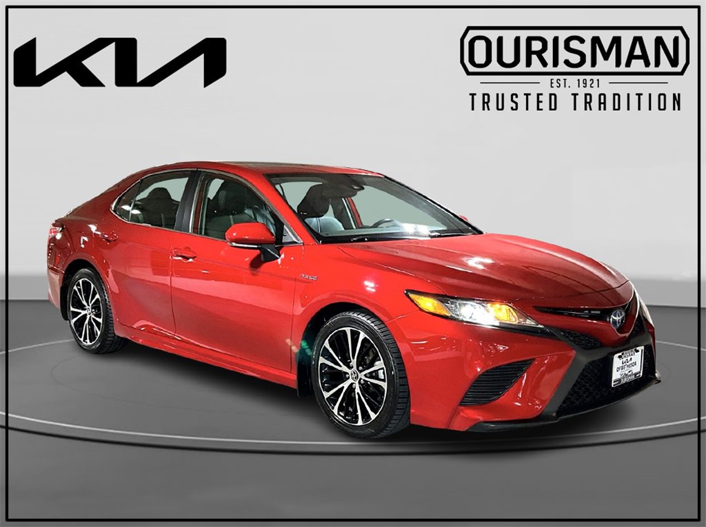 Used 2020 Toyota Camry SE