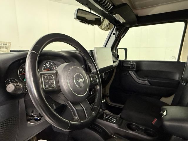 Used 2018 Jeep Wrangler Unlimited Sport S AWD/4WD image 15