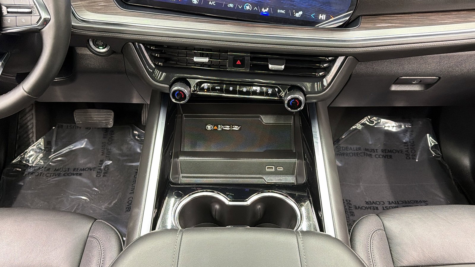 Used 2025 Chevrolet Tahoe Z71 w/ Comfort Package image 31