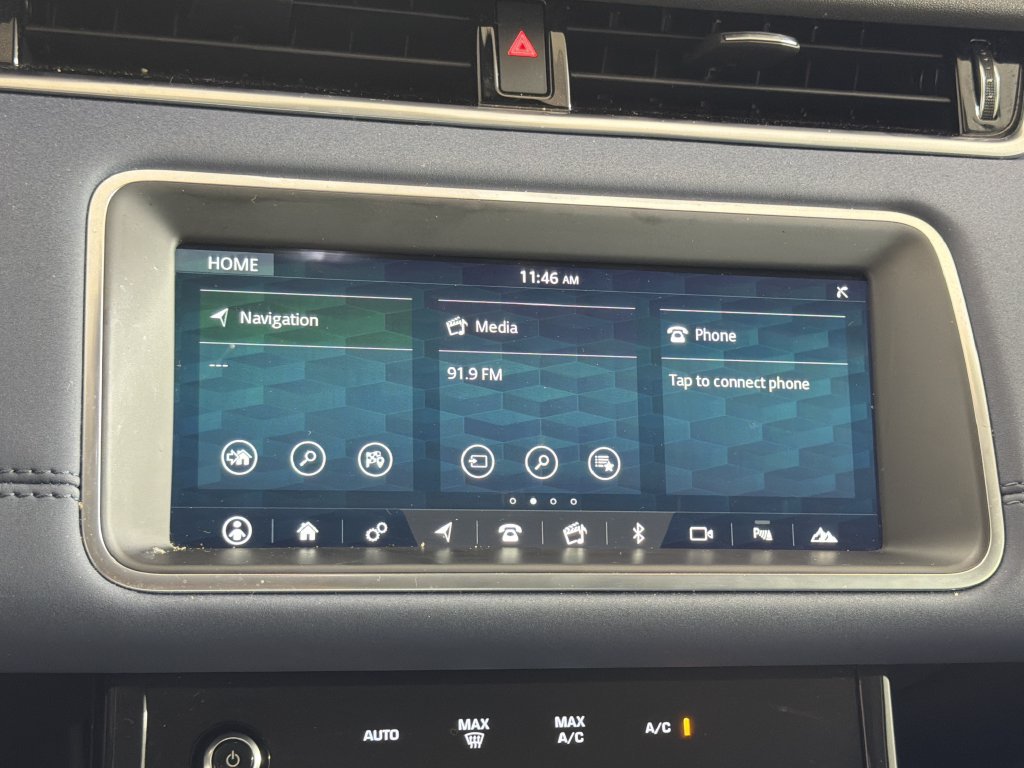 Used 2020 Land Rover Range Rover Evoque S AWD/4WD image 24