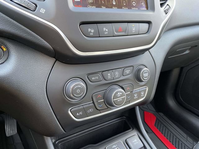 Used 2023 Jeep Cherokee Altitude Lux w/ Lux Elite Package image 28