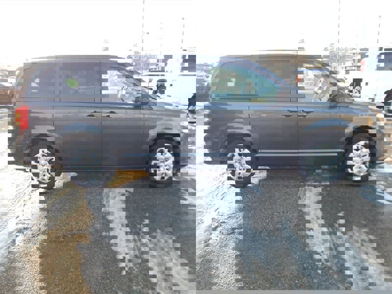 Used 2017 Dodge Grand Caravan SE w/ Power Window Group image 6