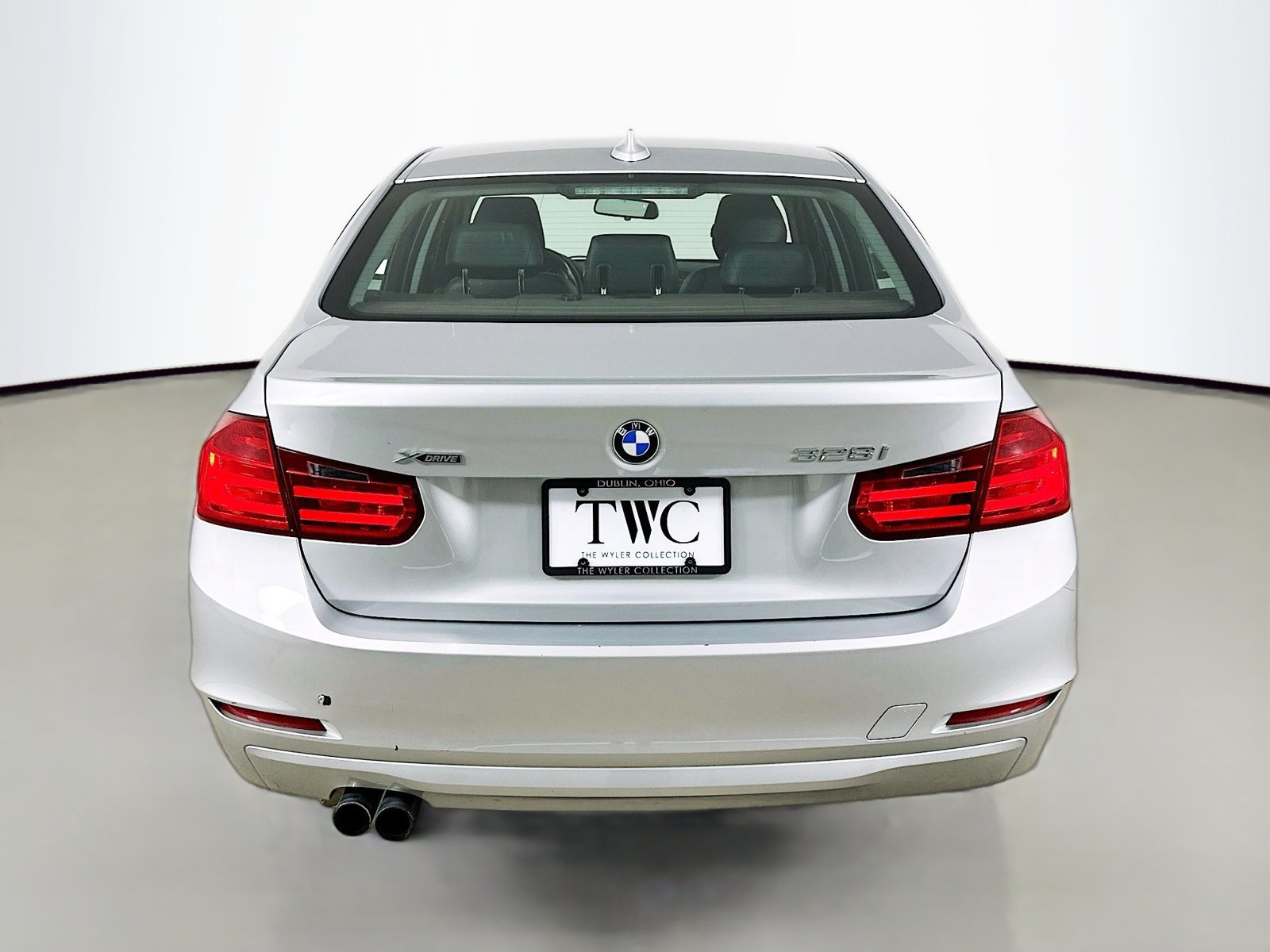 Used 2014 BMW 328i xDrive Sedan AWD/4WD image 6