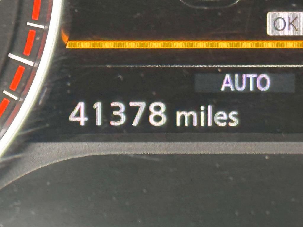 Used 2024 Nissan Pathfinder S AWD/4WD image 24