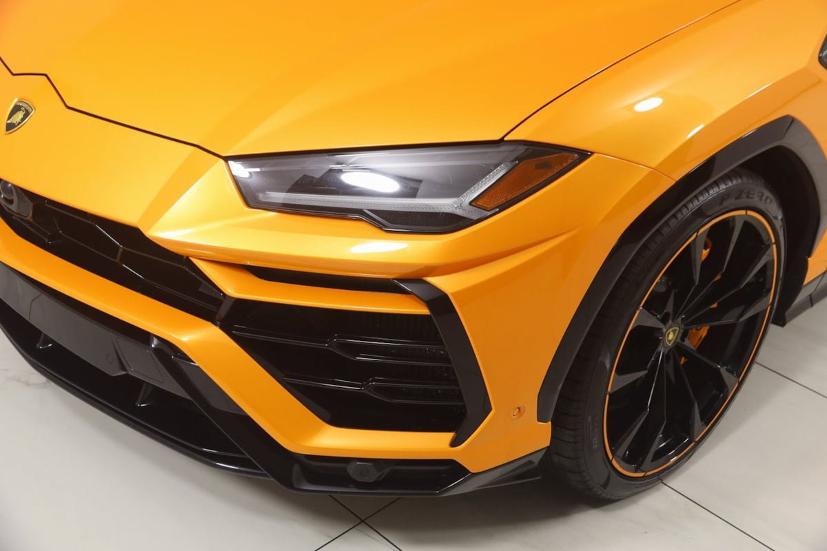 Used 2021 Lamborghini Urus AWD/4WD image 89