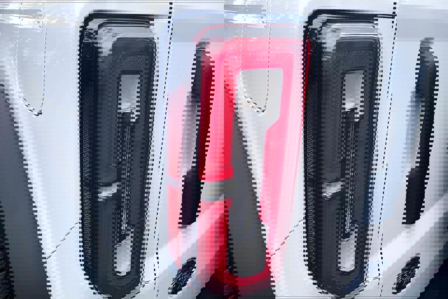 Used 2023 Ford Bronco Badlands image 29