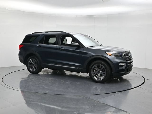 Certified 2024 Ford Explorer XLT w/ Equipment Group 202A AWD/4WD video 3